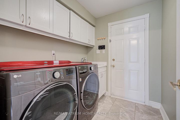 Photo 18 at 70 Strathearn Avenue, Bayview Hill, Richmond Hill