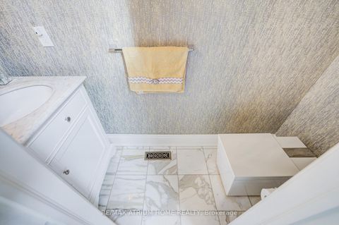 Photo 17 at 70 Strathearn Avenue, Bayview Hill, Richmond Hill