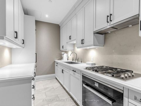 Photo 10 at 501 - 133 Hazelton Avenue, Annex, Toronto