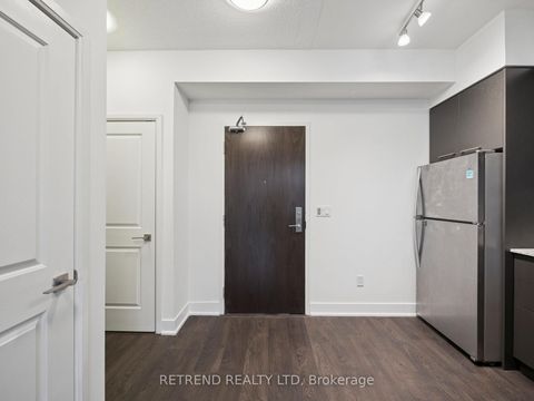 Photo 3 at 2305 - 88 Sheppard Avenue E, Willowdale East, Toronto