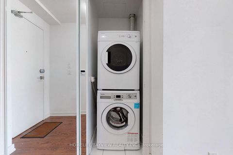 Photo 11 at 3306 - 14 York Street, Waterfront Communities C1, Toronto