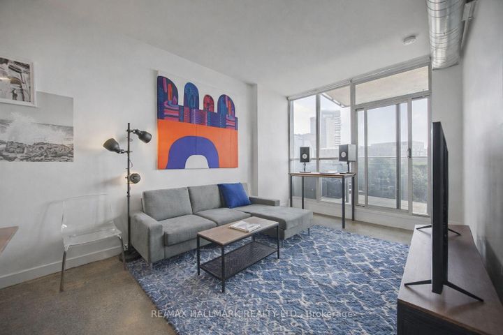 Photo 4 at 719 - 510 King Street E, Moss Park, Toronto