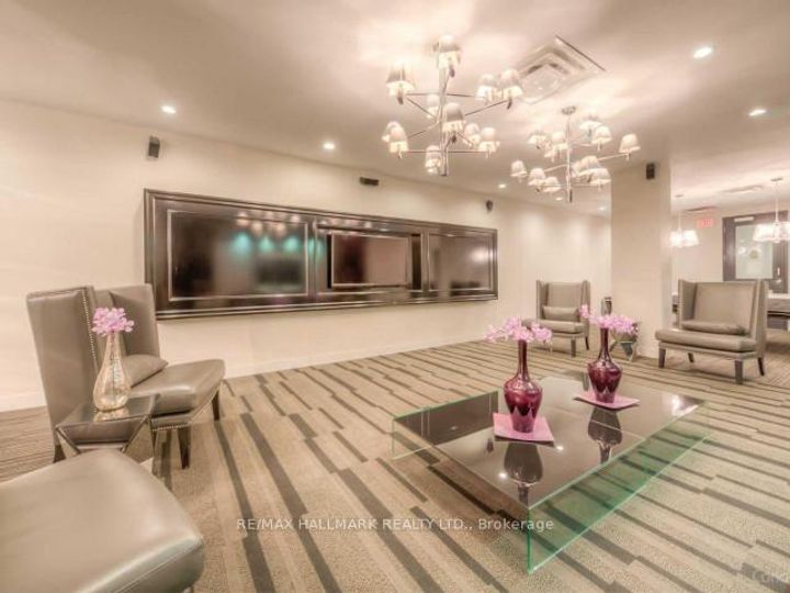 Photo 15 at 719 - 510 King Street E, Moss Park, Toronto