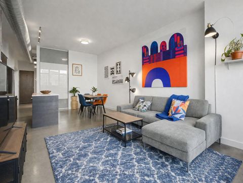 Photo 3 at 719 - 510 King Street E, Moss Park, Toronto