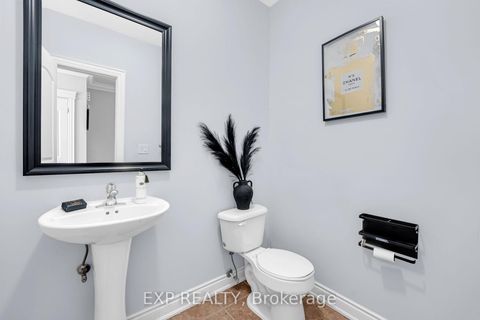 Photo 11 at 142 Hall Street, Mill Pond, Richmond Hill