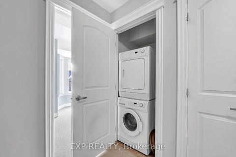 Photo 24 at 142 Hall Street, Mill Pond, Richmond Hill