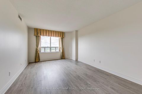 Photo 7 at 1805 - 5418 Yonge Street, Willowdale West, Toronto