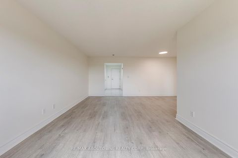 Photo 9 at 1805 - 5418 Yonge Street, Willowdale West, Toronto