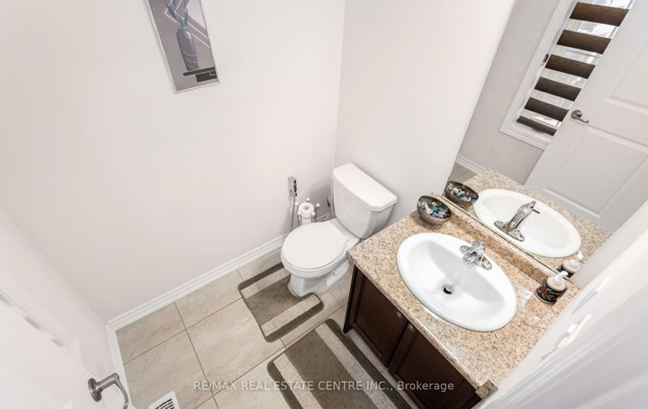 Photo 15 at 49 Bucksaw Street, Northwest Brampton, Brampton