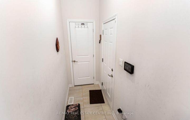 Photo 16 at 49 Bucksaw Street, Northwest Brampton, Brampton