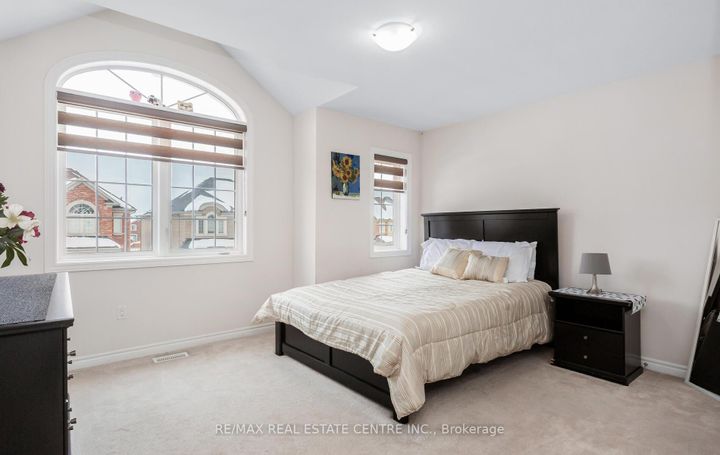 Photo 28 at 49 Bucksaw Street, Northwest Brampton, Brampton