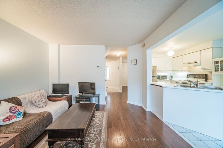 Photo 20 at 48 - 2275 Credit Valley Road, Central Erin Mills, Mississauga