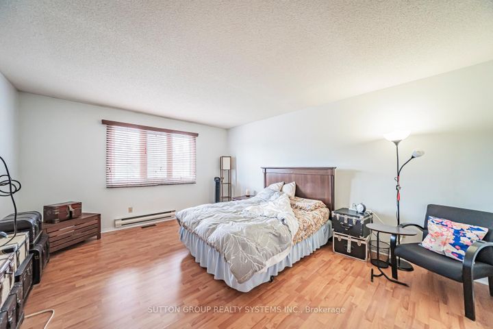 Photo 27 at 48 - 2275 Credit Valley Road, Central Erin Mills, Mississauga