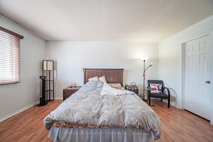 Photo 28 at 48 - 2275 Credit Valley Road, Central Erin Mills, Mississauga