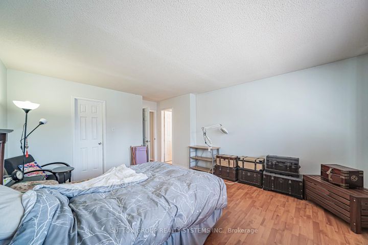 Photo 30 at 48 - 2275 Credit Valley Road, Central Erin Mills, Mississauga