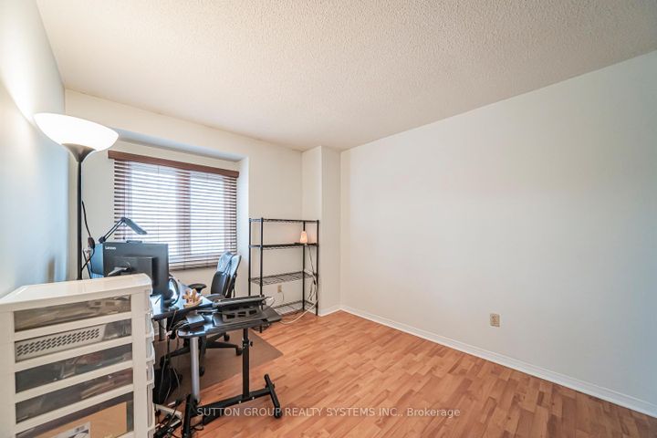 Photo 35 at 48 - 2275 Credit Valley Road, Central Erin Mills, Mississauga