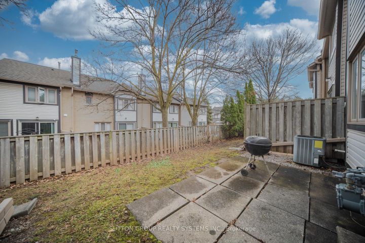 Photo 40 at 48 - 2275 Credit Valley Road, Central Erin Mills, Mississauga