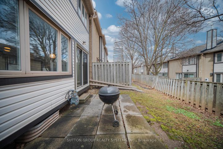 Photo 44 at 48 - 2275 Credit Valley Road, Central Erin Mills, Mississauga