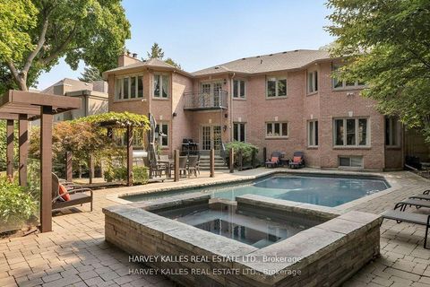 Photo 25 at 52 Berkindale Drive, Windfields, Toronto