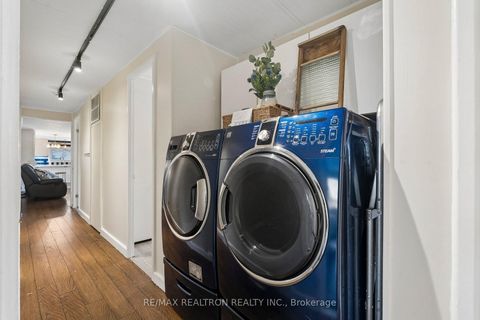 Photo 31 at 10 Pinecrest Circle, Cookstown, Innisfil