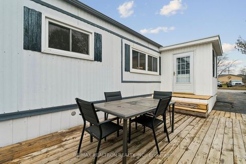 Photo 34 at 10 Pinecrest Circle, Cookstown, Innisfil