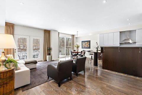 Photo 9 at 16 Carriage House Court, Jefferson, Richmond Hill