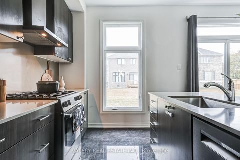 Photo 6 at 26 Sam Battaglia Crescent, Sutton & Jackson's Point, Georgina