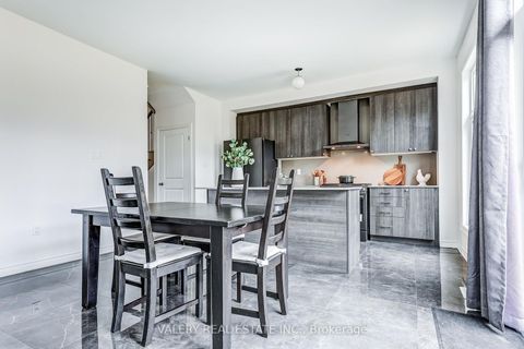 Photo 11 at 26 Sam Battaglia Crescent, Sutton & Jackson's Point, Georgina