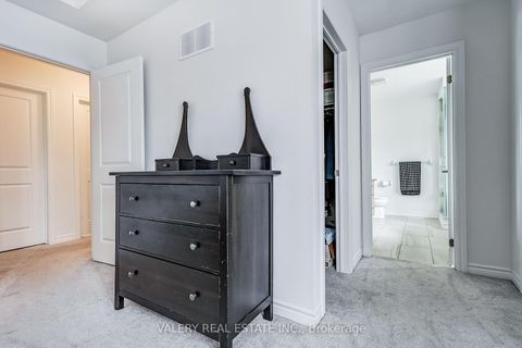 Photo 16 at 26 Sam Battaglia Crescent, Sutton & Jackson's Point, Georgina