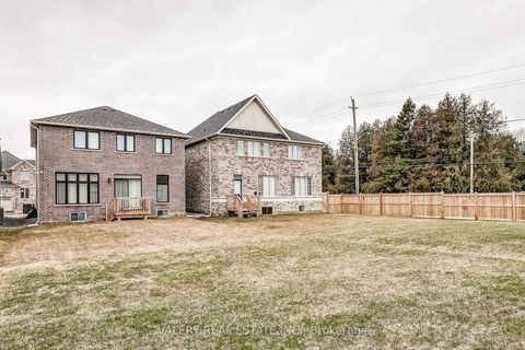 Photo 26 at 26 Sam Battaglia Crescent, Sutton & Jackson's Point, Georgina