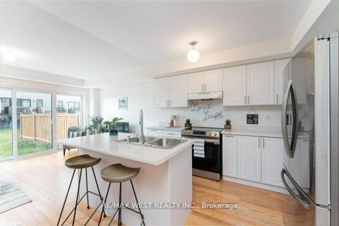 Photo 10 at 153 Sailors Landing Drive, Bowmanville, Clarington