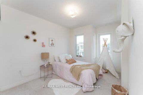 Photo 19 at 153 Sailors Landing Drive, Bowmanville, Clarington