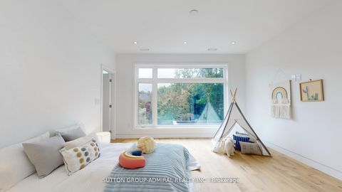 Photo 13 at 69 Elderwood Drive, Forest Hill South, Toronto