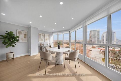 Photo 12 at 703 - 5 Weldrick Road W, North Richvale, Richmond Hill