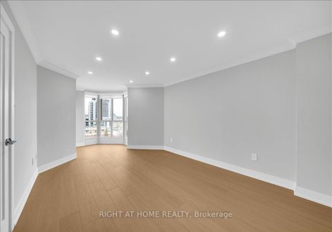 Photo 15 at 703 - 5 Weldrick Road W, North Richvale, Richmond Hill