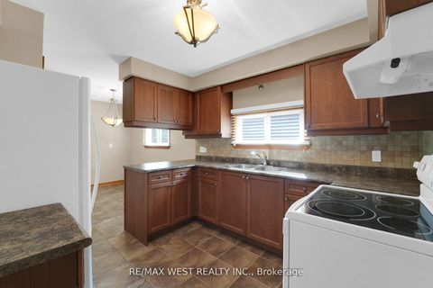 Photo 18 at 304 La Rose Avenue, Richview, Toronto