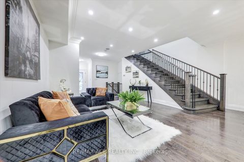 Photo 9 at 71 Lillington Avenue, Cliffside, Toronto
