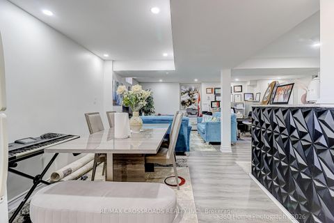 Photo 3 at 80 Lois Drive, Islington Woods, Vaughan