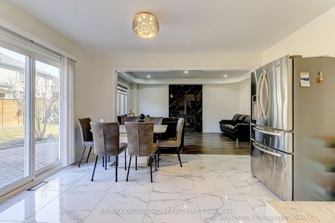 Photo 9 at 80 Lois Drive, Islington Woods, Vaughan