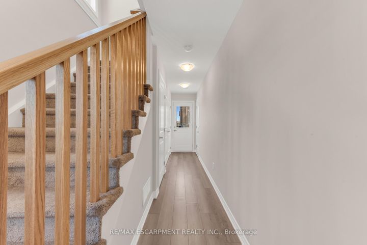 Photo 4 at 57 - 19 Picardy Drive, Stoney Creek Mountain, Hamilton
