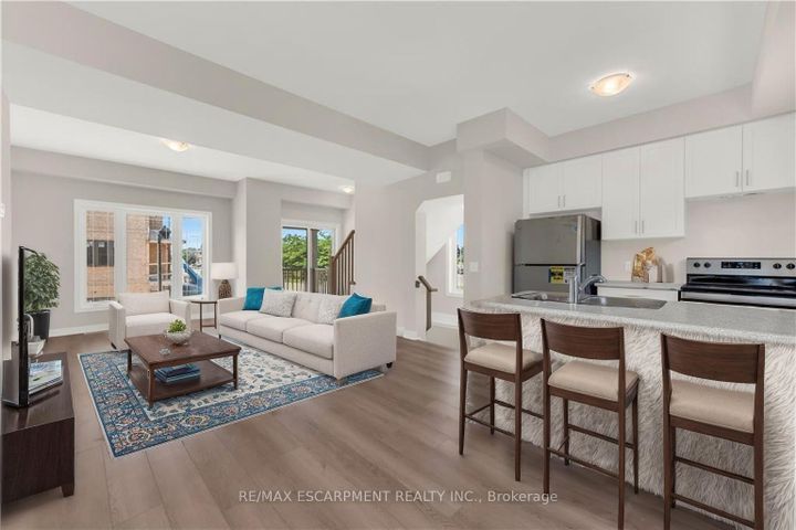 Photo 11 at 57 - 19 Picardy Drive, Stoney Creek Mountain, Hamilton