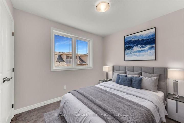 Photo 23 at 57 - 19 Picardy Drive, Stoney Creek Mountain, Hamilton