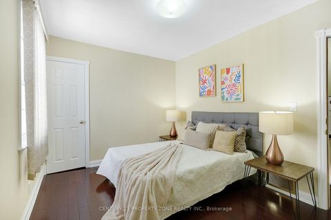 Photo 16 at 97 SPARKHALL Avenue, North Riverdale, Toronto