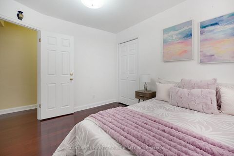 Photo 20 at 97 SPARKHALL Avenue, North Riverdale, Toronto