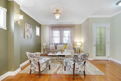 Photo 24 at 97 SPARKHALL Avenue, North Riverdale, Toronto