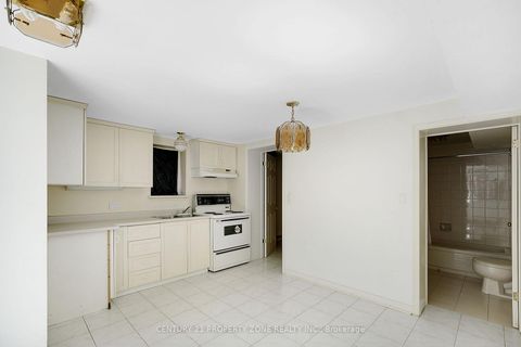 Photo 28 at 97 SPARKHALL Avenue, North Riverdale, Toronto