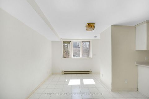 Photo 31 at 97 SPARKHALL Avenue, North Riverdale, Toronto