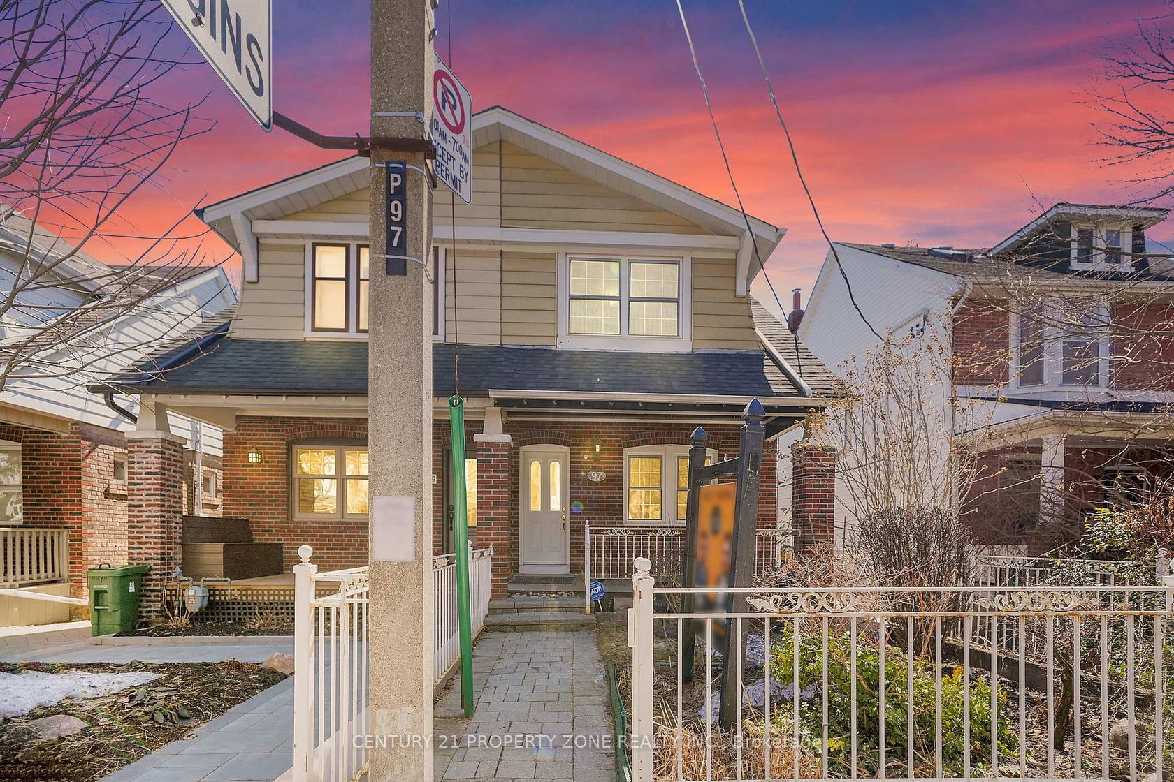 97 SPARKHALL Avenue, North Riverdale, Toronto by Loree Meneguzzi Real Estate 97 SPARKHALL Avenue, North Riverdale, Toronto