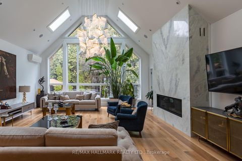 Photo 3 at 124 Timpson Drive, Aurora Highlands, Aurora