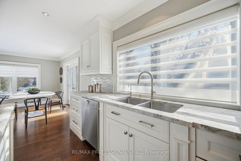 Photo 14 at 12 Walford Road, Kingsway South, Toronto